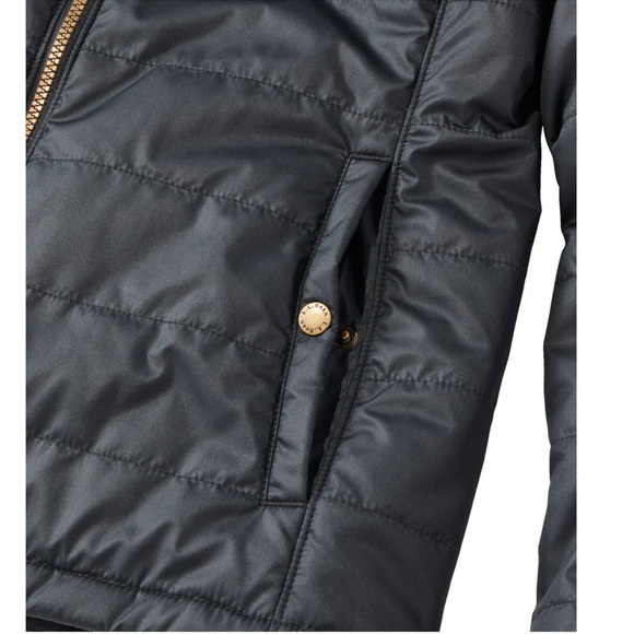 LL Bean Women's Mountain Classic Puffer Jacket - Picture 4 of 10
